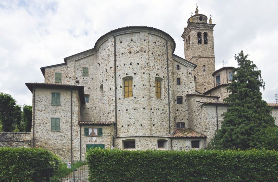 Bobbio, il Borgo più bello d'Italia desktop picture