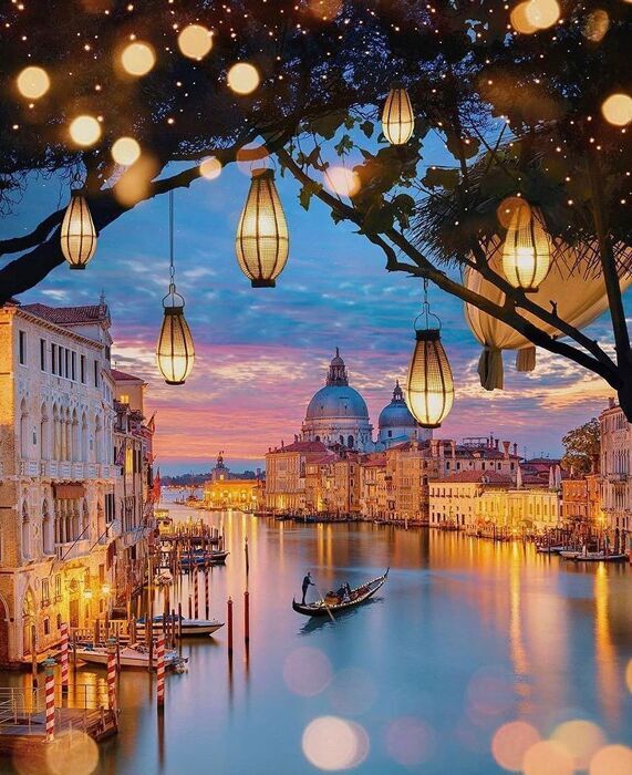 Venezia e la Via delle Spezie: Eterni Profumi e Antichi Rimedi desktop picture