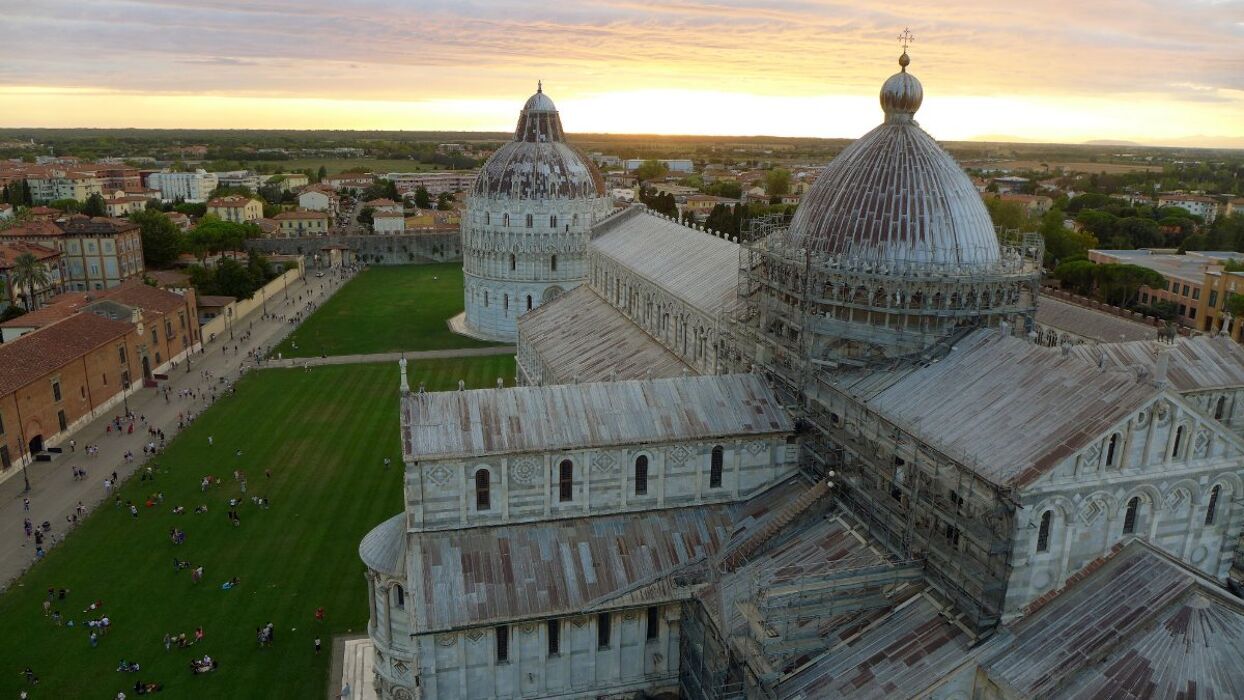 Pisa Insolita: Tra Storie e Curiosità desktop picture