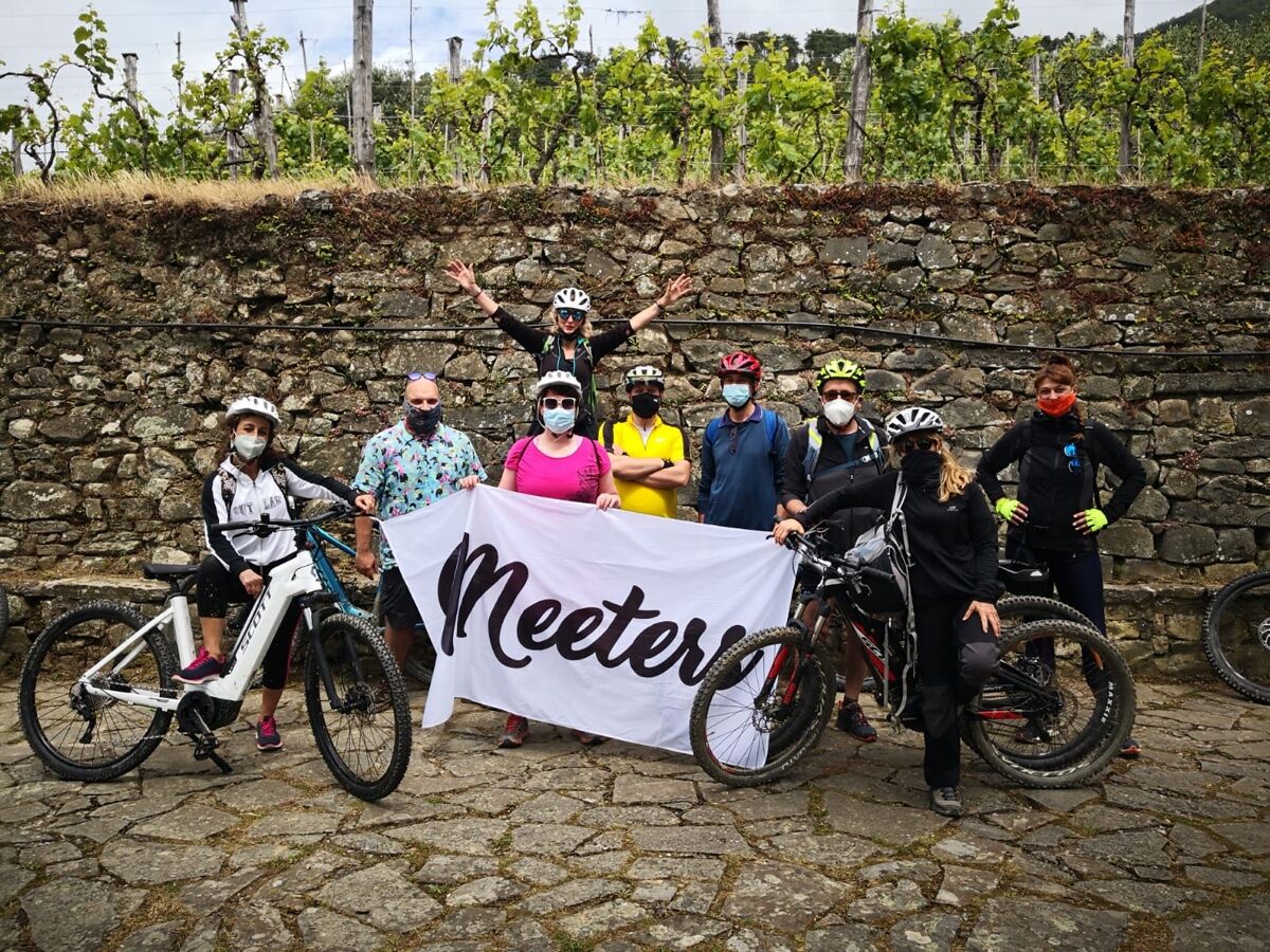 E-Bike Tour Panoramico nelle Cinque Terre (E-Bike Inclusa) desktop picture