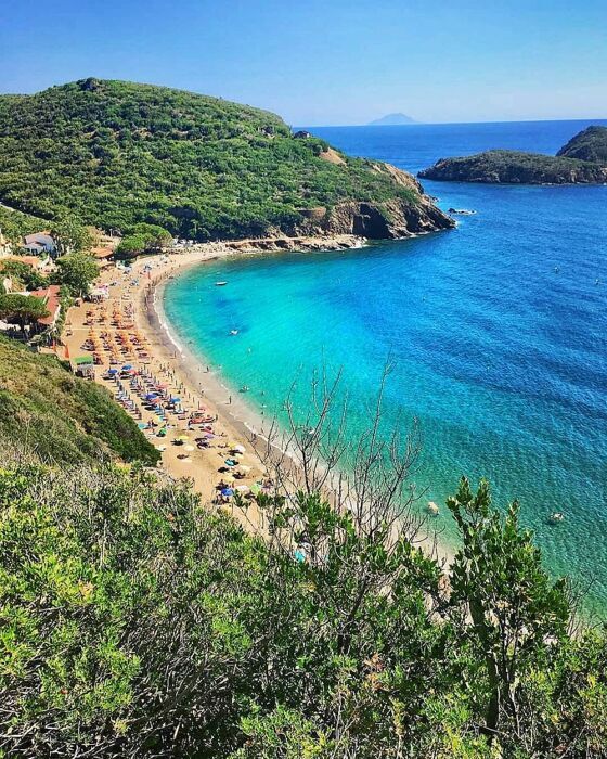 Una Settimana da Sogno all'Isola d'Elba: Trekking, Relax e Panorami Mozzafiato desktop picture