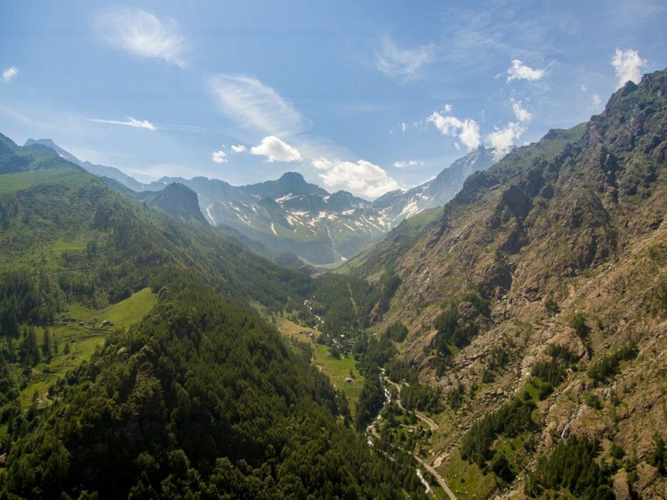 Passeggiata Autunnale tra i Panorami delle Valli di Lanzo desktop picture