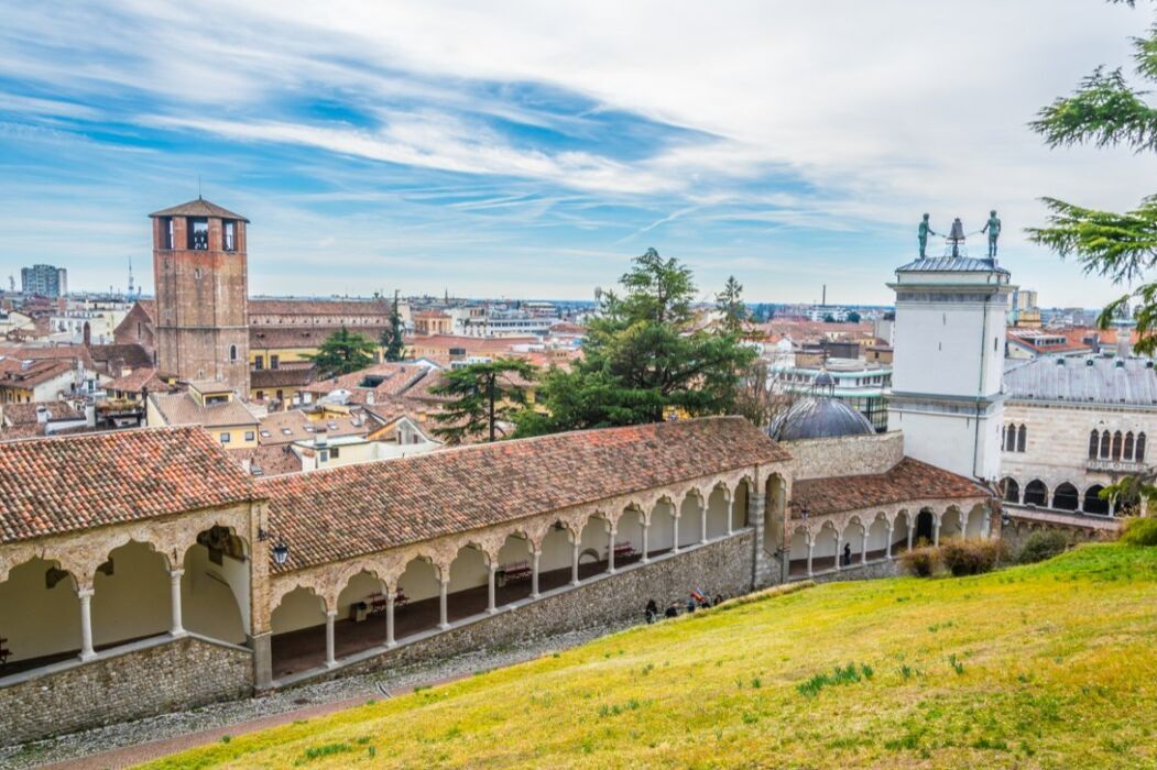 Visita guidata di Udine, la Capitale del Friuli desktop picture