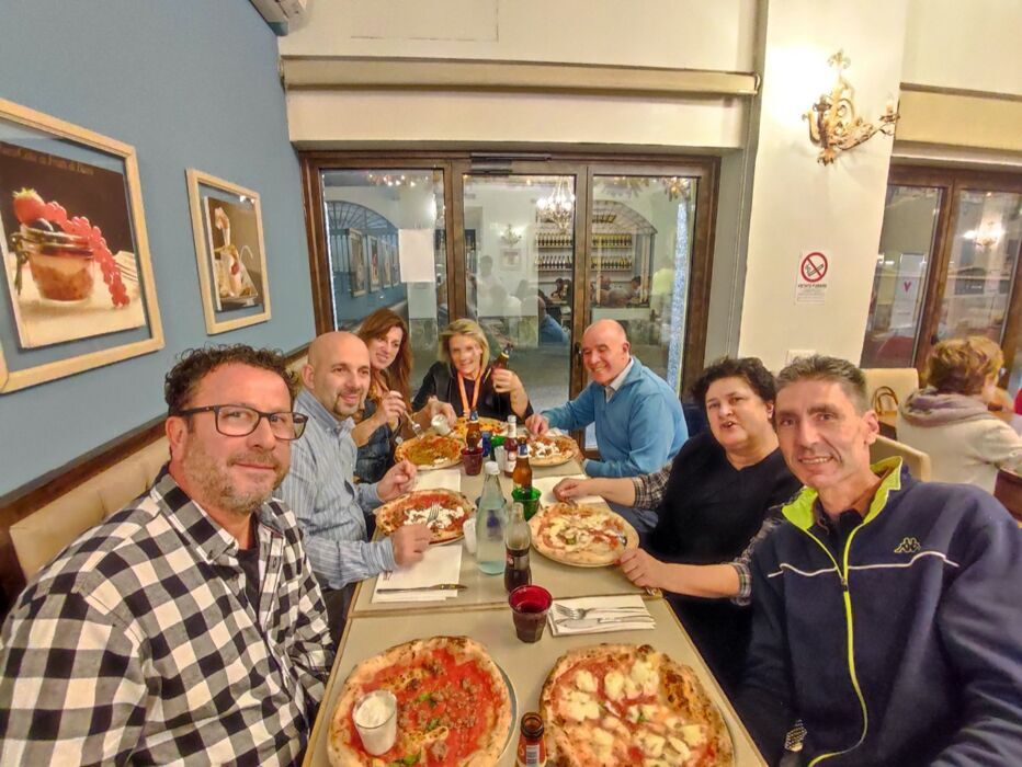 Pizzata Meeters nel cuore di Saronno desktop picture