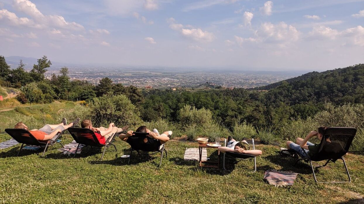 Raduno Meeters in Toscana: pic-nic con Dj Set desktop picture
