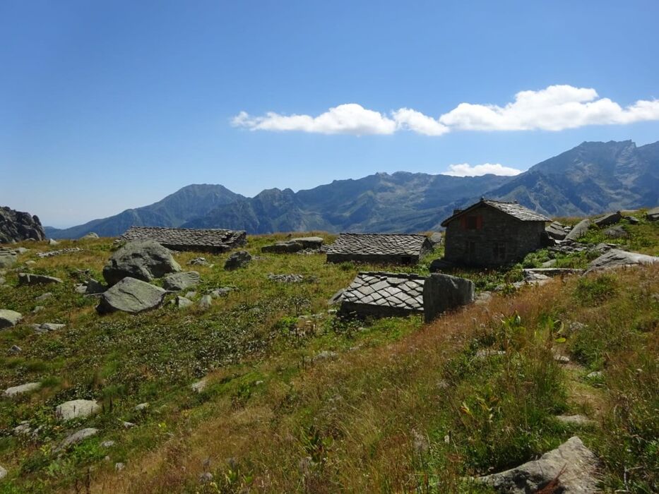 Escursione sul Sentiero Balcone fino ai Laghi di Sagnasse desktop picture