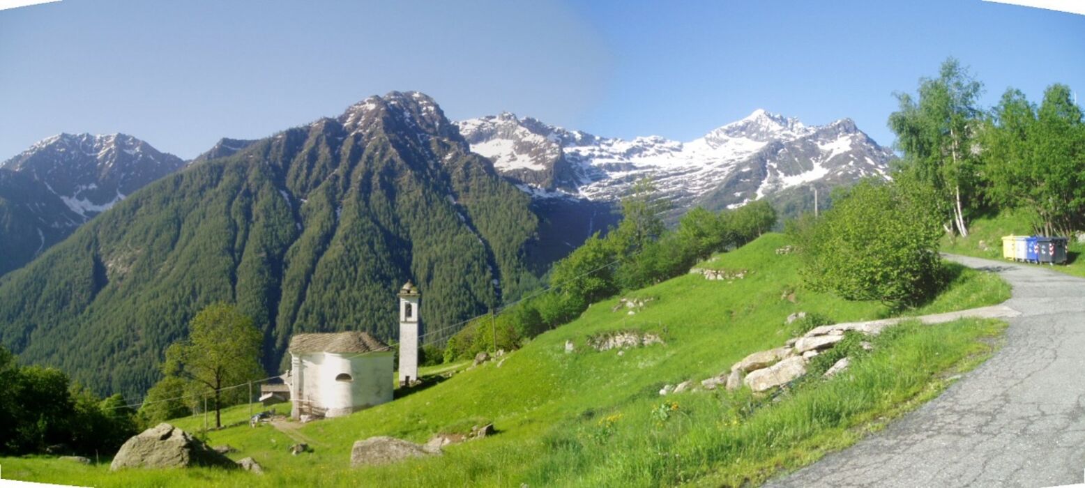 Escursione sul Sentiero Balcone fino ai Laghi di Sagnasse desktop picture