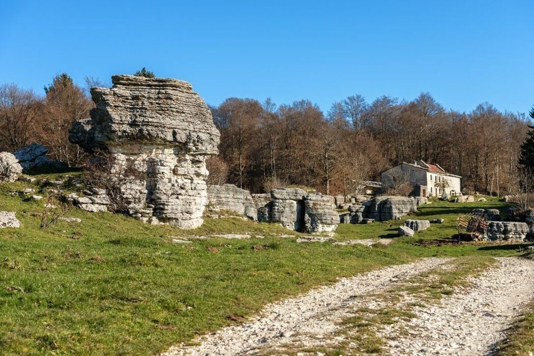 Escursione in Lessinia: la Valle delle Sfingi desktop picture