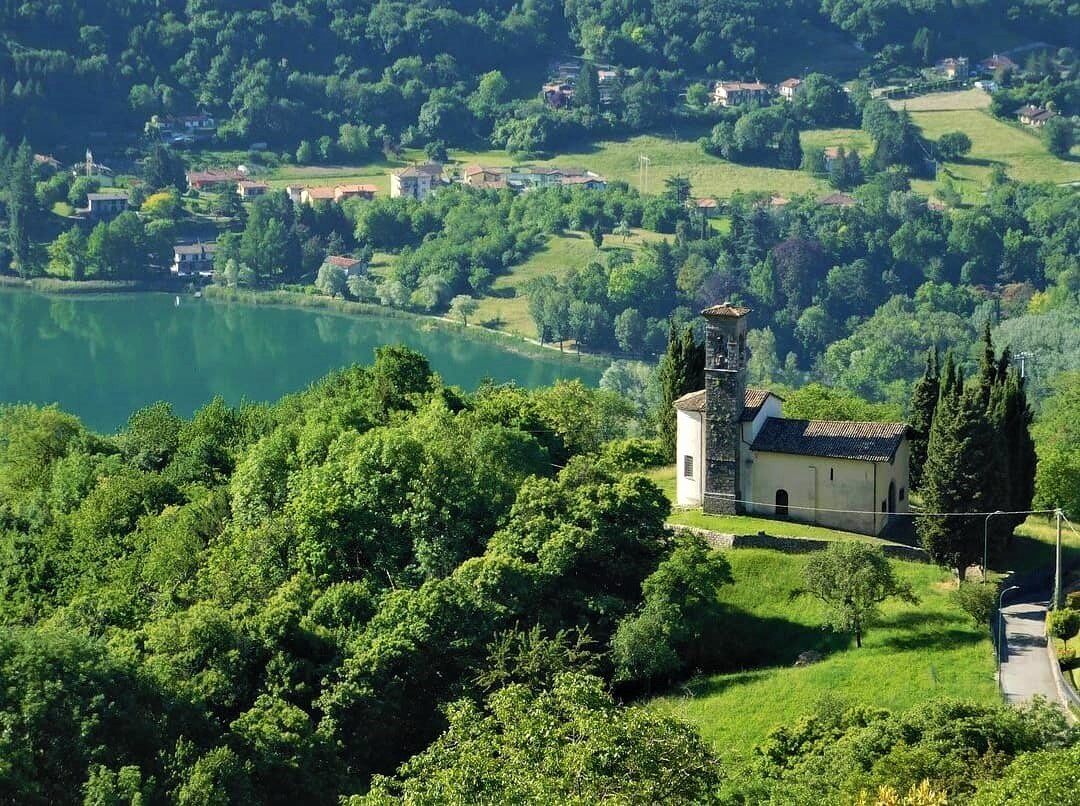 Escursione al Lago d’Endine, il tesoro nascosto della Val Cavallina desktop picture