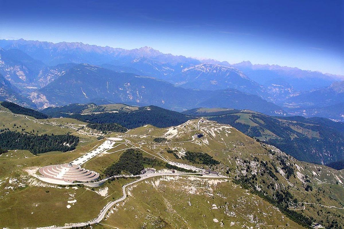 Sul Monte Grappa: Prospettive da Sogno sulla Pianura Padana (TV) Sul Monte Grappa: Prospettive da Sogno sulla Pianura Padana (TV) desktop picture
