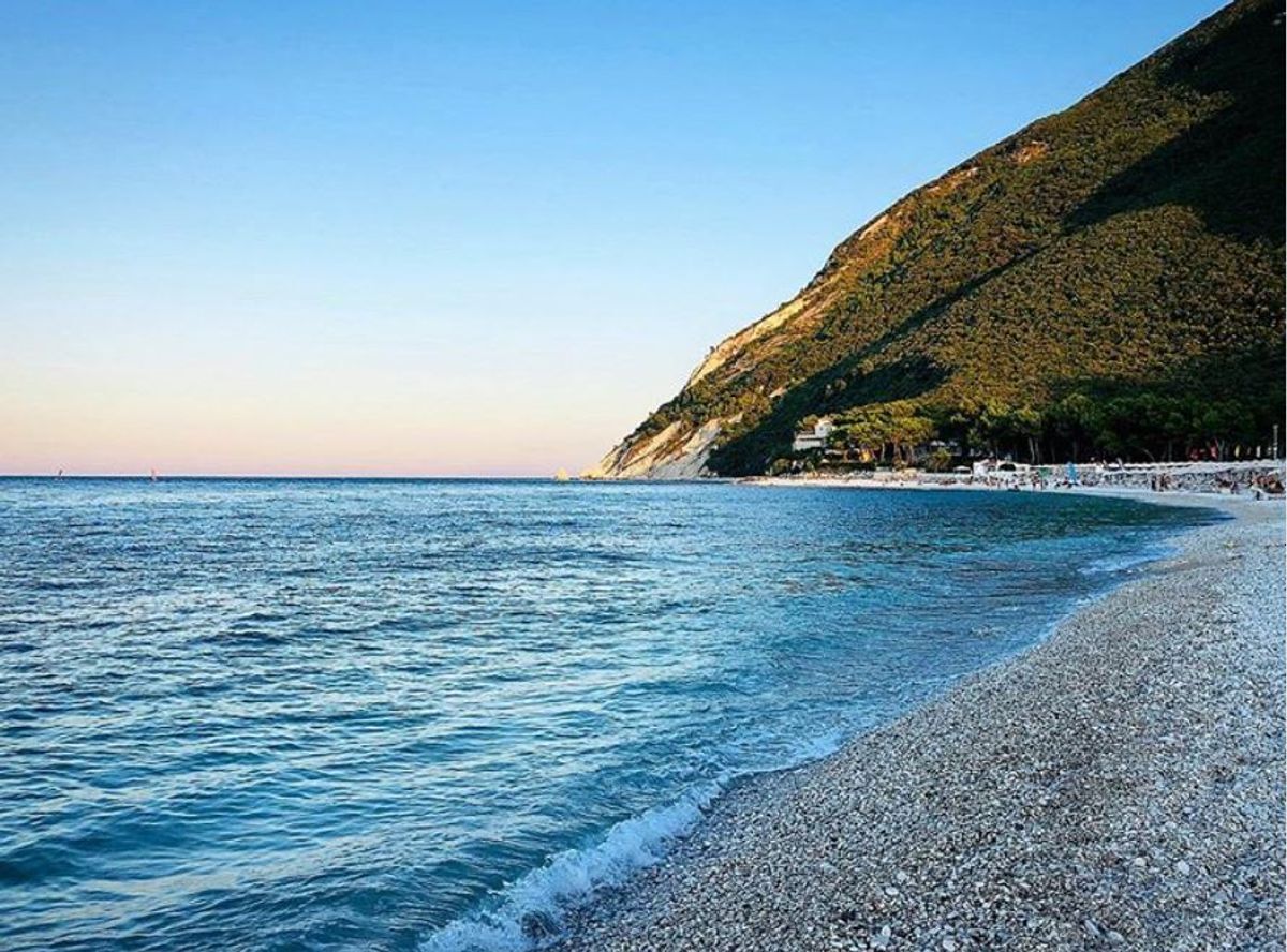 Portonovo: la Baia Verde del Monte Conero Portonovo: la Baia Verde del Monte Conero desktop picture