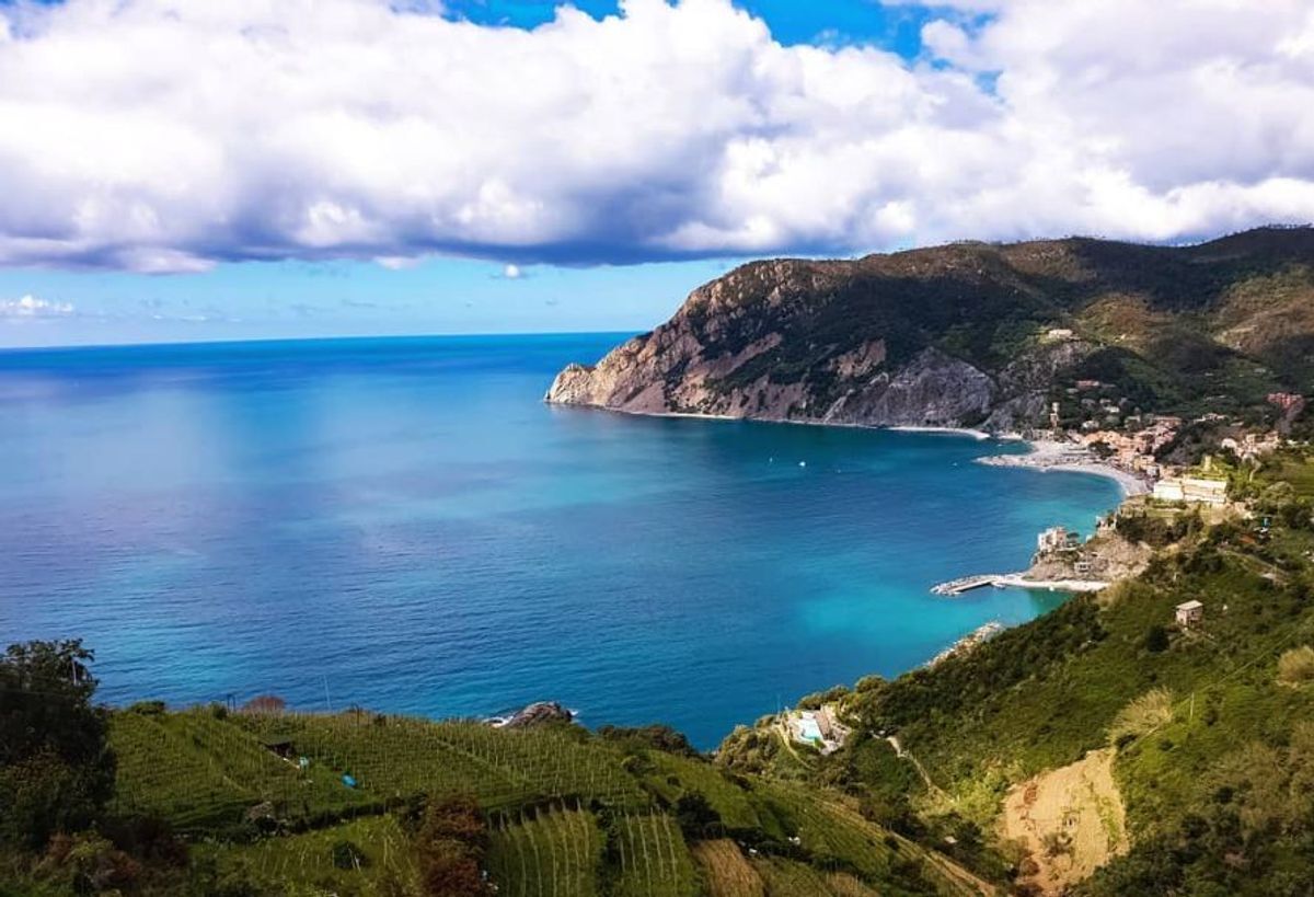 Da Levanto a Monterosso: il Cammino di Montale desktop picture