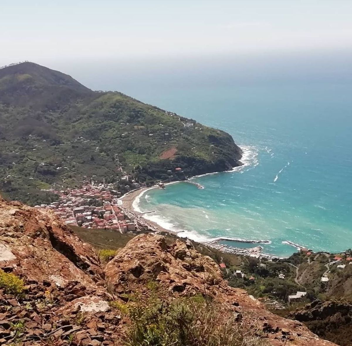 Da Levanto a Monterosso: il Cammino di Montale desktop picture