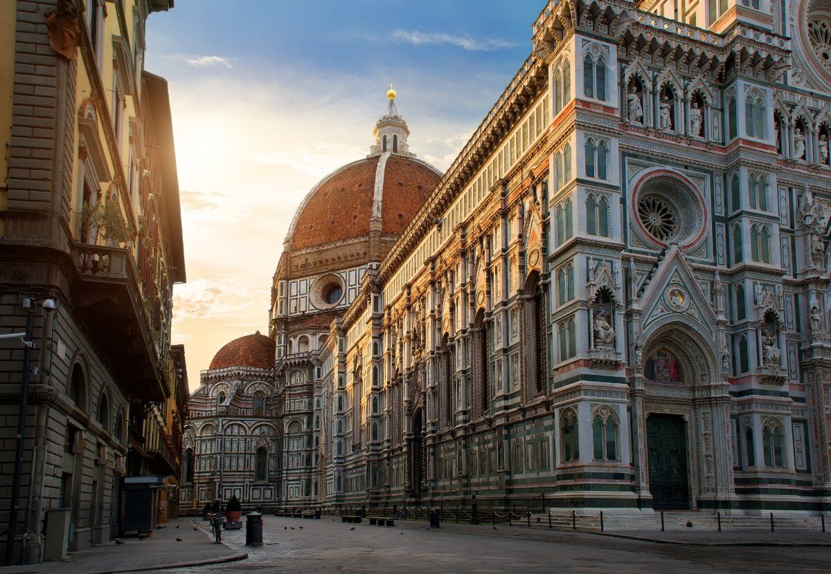 Firenze misteriosa: Tour guidato tra gli insidiosi segreti dei Medici desktop picture