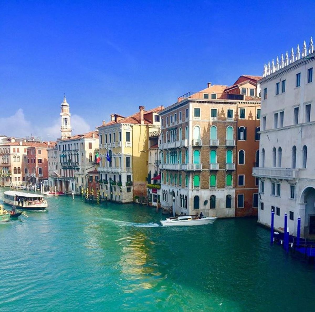 Venezia Misteriosa: Tour tra Intrighi e Segreti nella Città Sospesa sull'Acqua desktop picture