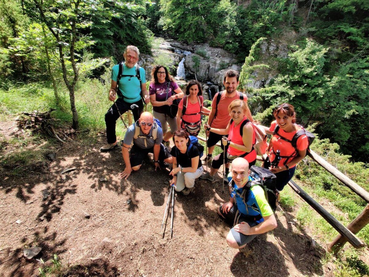 Itinerario inedito alle Cinque Cascate del Rio Valdarno desktop picture