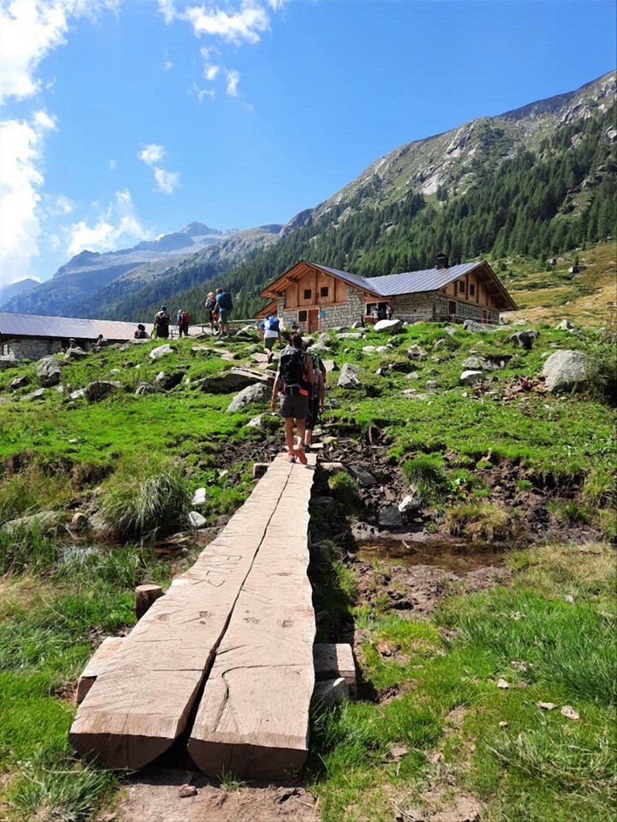 La distesa della Val di Fumo: Trekking nel Piccolo Canada desktop picture