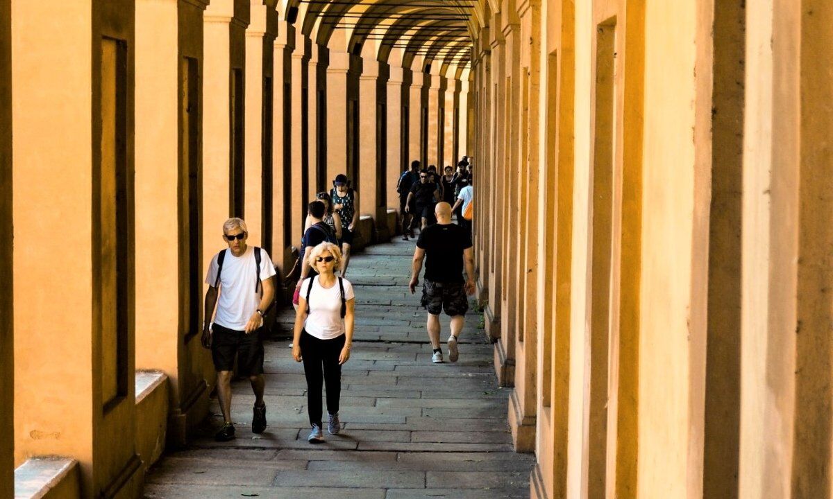 Un Percorso verso il Cielo: il Santuario di San Luca desktop picture