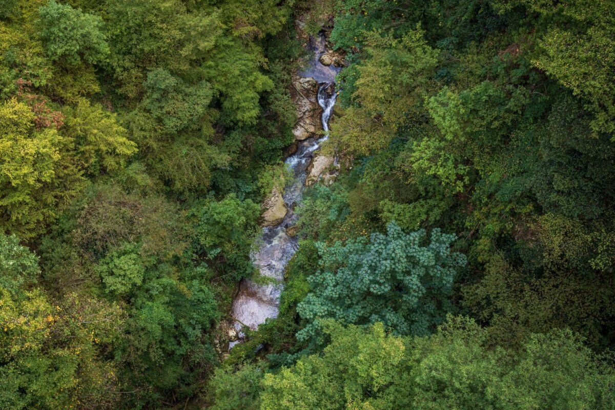Un Canyon nella Valle dell’Orfento: Il Sentiero delle Scalelle Un Canyon nella Valle dell’Orfento: Il Sentiero delle Scalelle desktop picture