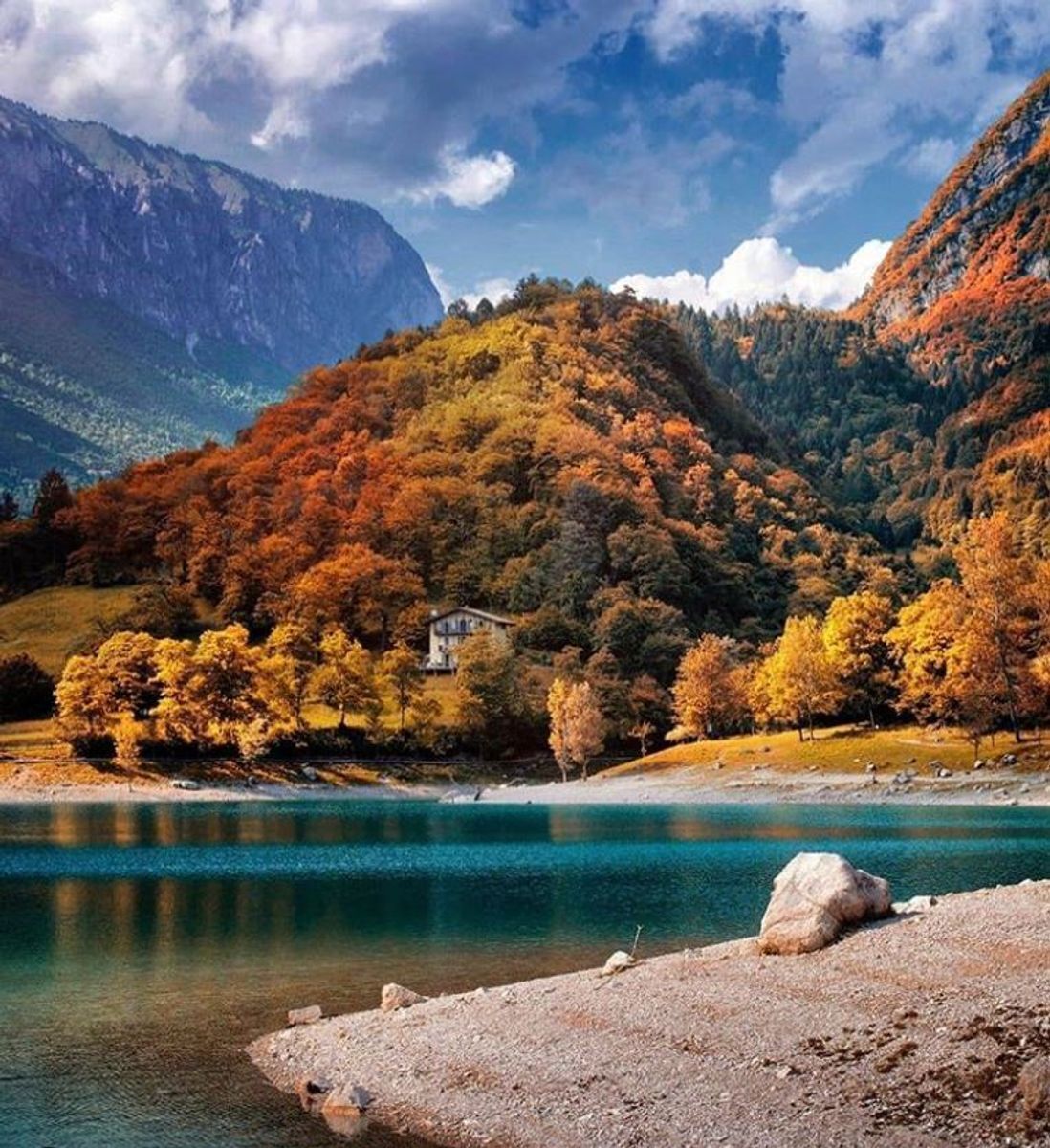 Tenno e le sue Meraviglie: Laghi, Borghi Medievali e Splendidi Panorami (TN) Tenno e le sue Meraviglie: Laghi, Borghi Medievali e Splendidi Panorami (TN) desktop picture