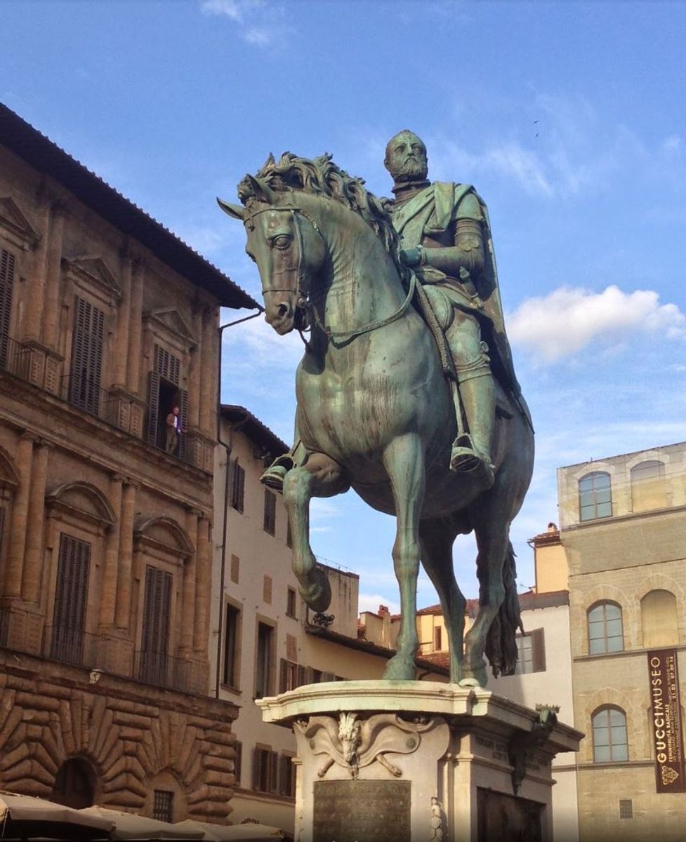 Firenze Misteriosa: gli Insidiosi Segreti dei Medici desktop picture