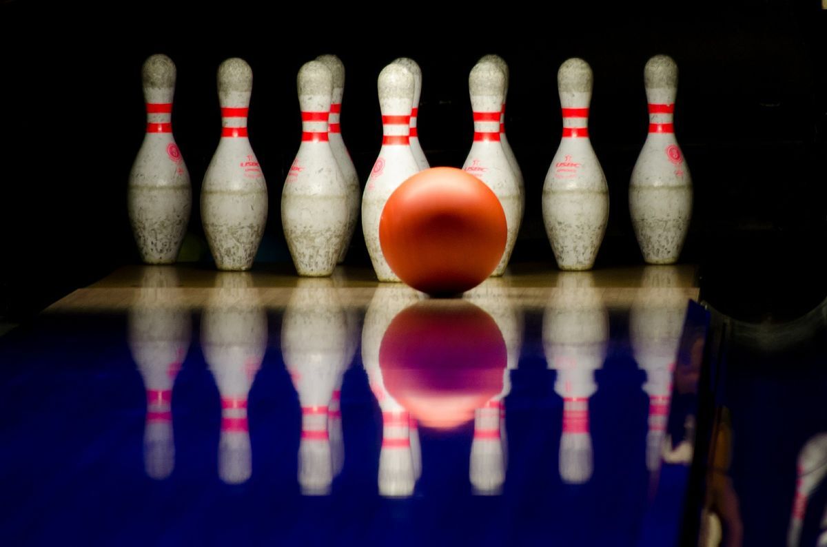 Serata Bowling Autogestita a Modena, Porta un Amico! (MO) Serata Bowling Autogestita a Modena, Porta un Amico! (MO) desktop picture