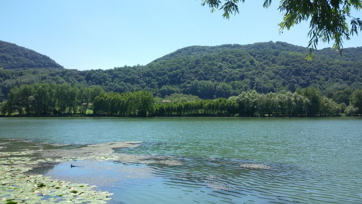 I Laghi di Revine: Un’Azzurra Pennellata nella Valmareno desktop picture