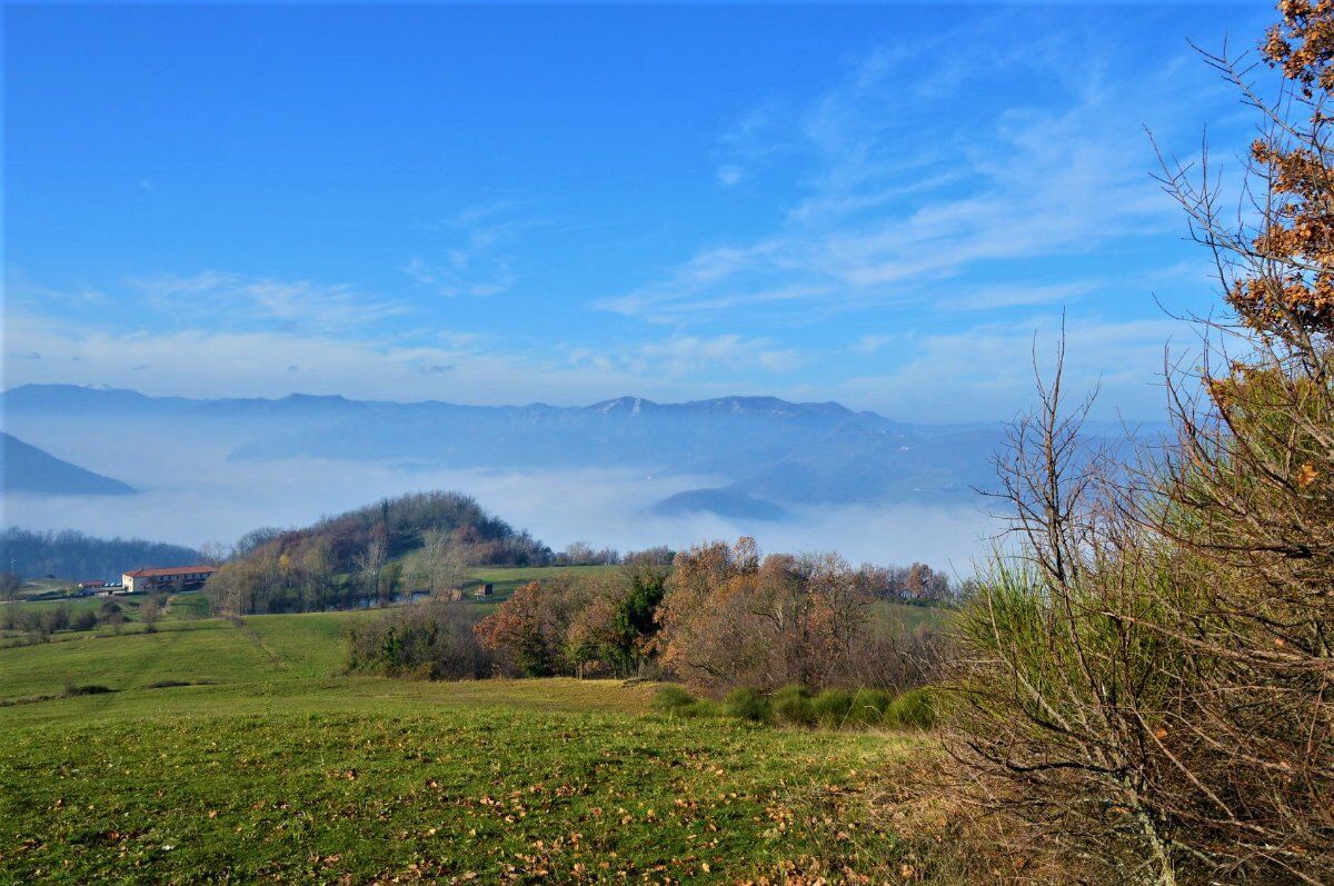 Trekking al Tramonto nel Parco Regionale di Monte Sole Trekking al Tramonto nel Parco Regionale di Monte Sole desktop picture
