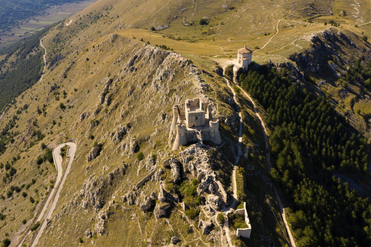 Escursione a Rocca Calascio desktop picture