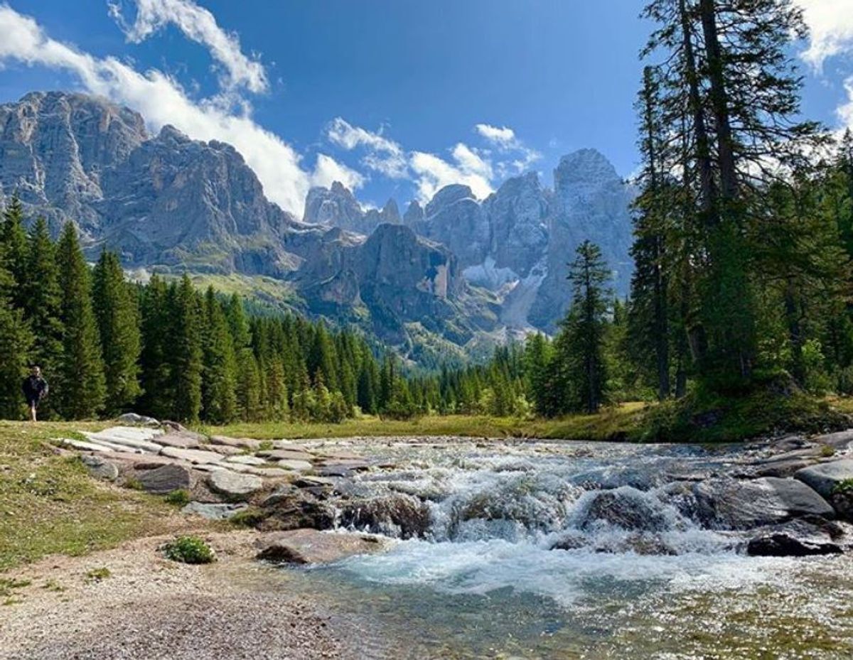 Ciaspolata in Val Venegia, Pale di San Martino e Panorami Unici desktop picture