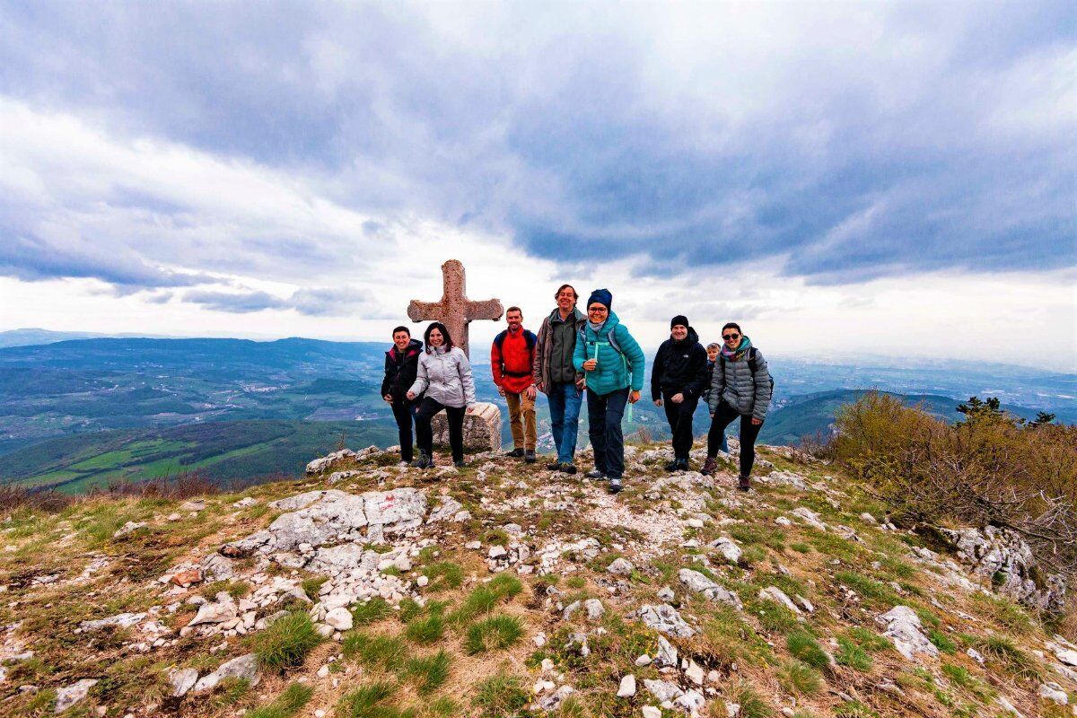 Trekking Panoramico sul Monte Pastello, Lessinia desktop picture