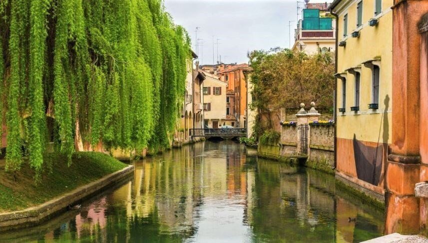Sveliamo le bellezze di Treviso, la “Città d’acque e d’arte” desktop picture