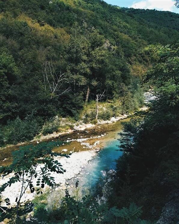 Il Sentiero dell’Aquila, Paesaggi Incantevoli tra i Fiumi Esino e Sentino Il Sentiero dell’Aquila, Paesaggi Incantevoli tra i Fiumi Esino e Sentino desktop picture
