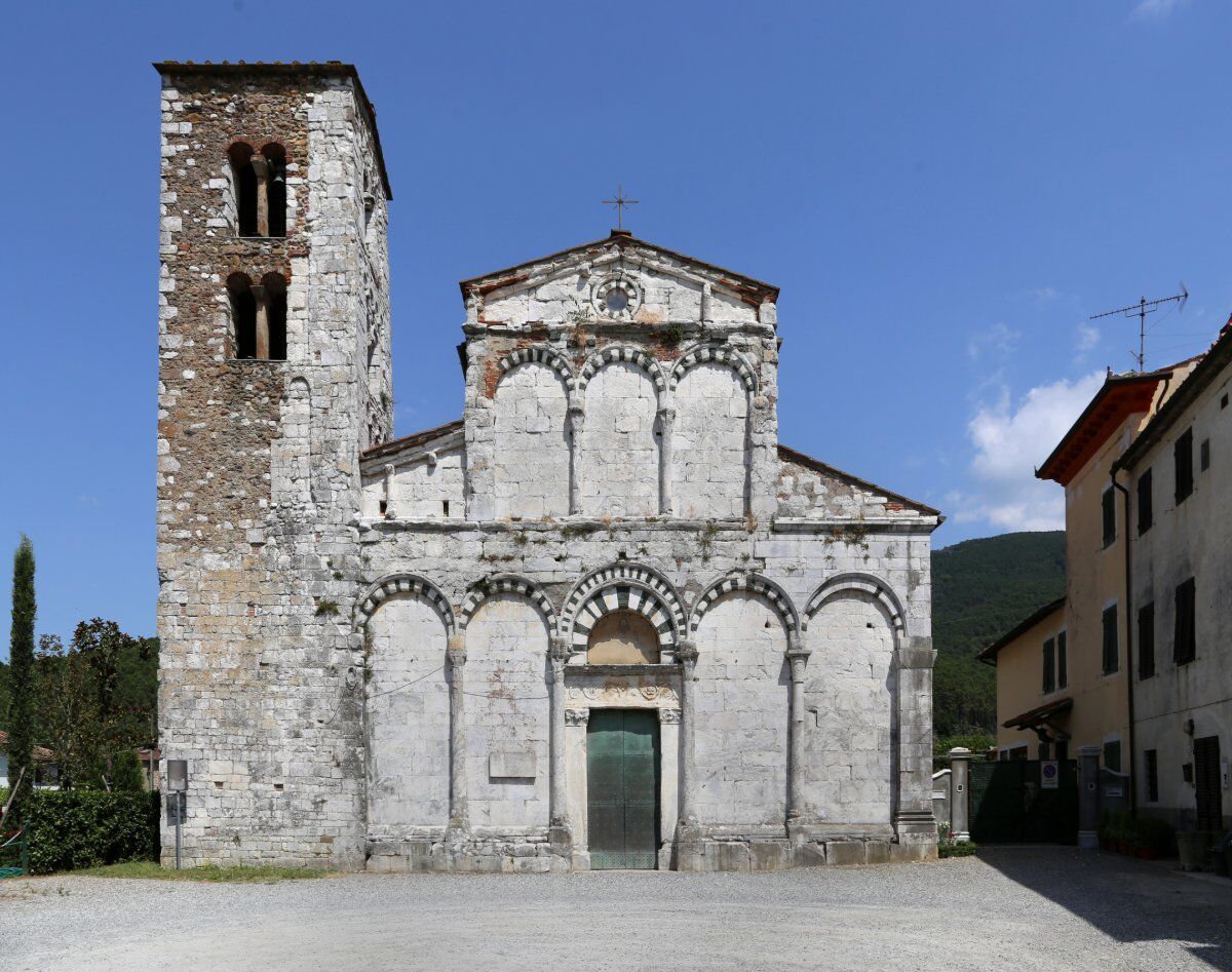 Il Moriglion di Penna: Itinerario nell'Appennino Lucchese desktop picture