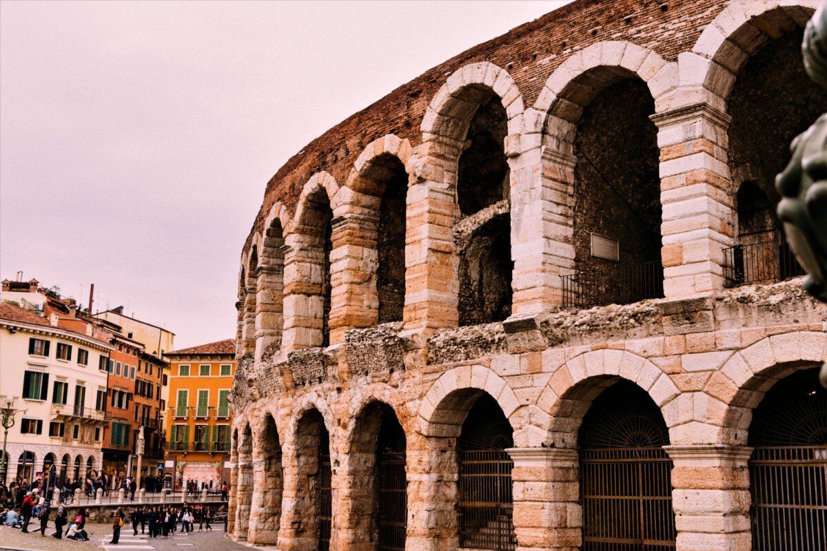 Tour Guidato per le vie storiche di Verona - 1° turno (mattina) desktop picture