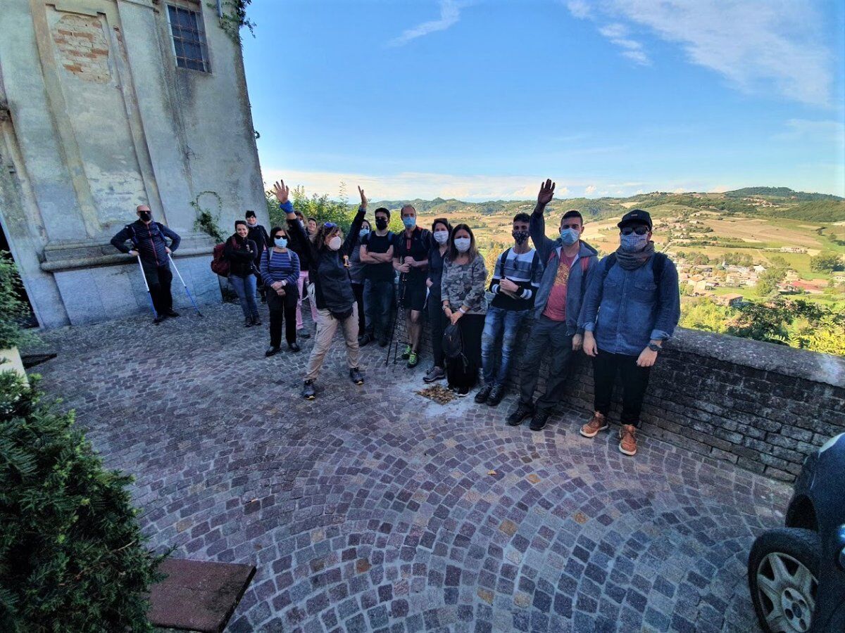 Da Moncalvo a Penango: I Dolci Sentieri del Monferrato Da Moncalvo a Penango: I Dolci Sentieri del Monferrato desktop picture