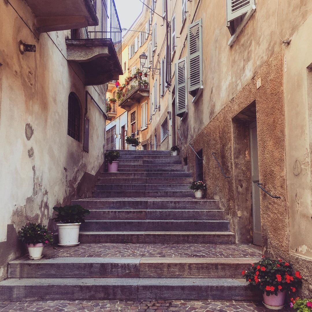 Da Moncalvo a Penango: I Dolci Sentieri del Monferrato Da Moncalvo a Penango: I Dolci Sentieri del Monferrato desktop picture