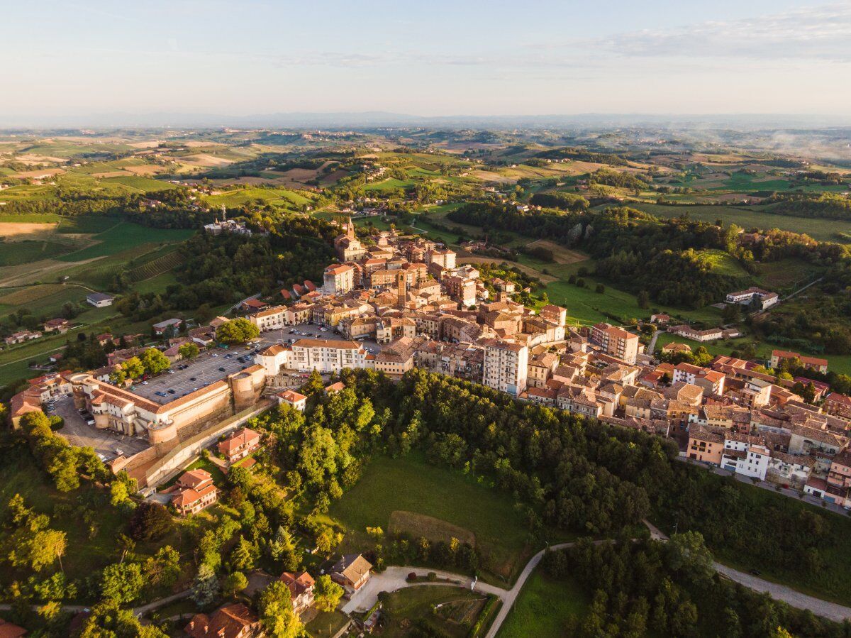 Da Moncalvo a Penango: I Dolci Sentieri del Monferrato desktop picture