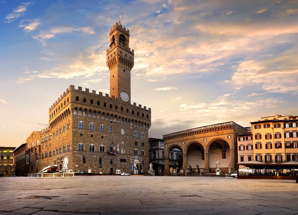 Firenze insolita: passeggiata con il naso all'insù Firenze insolita: passeggiata con il naso all'insù desktop picture
