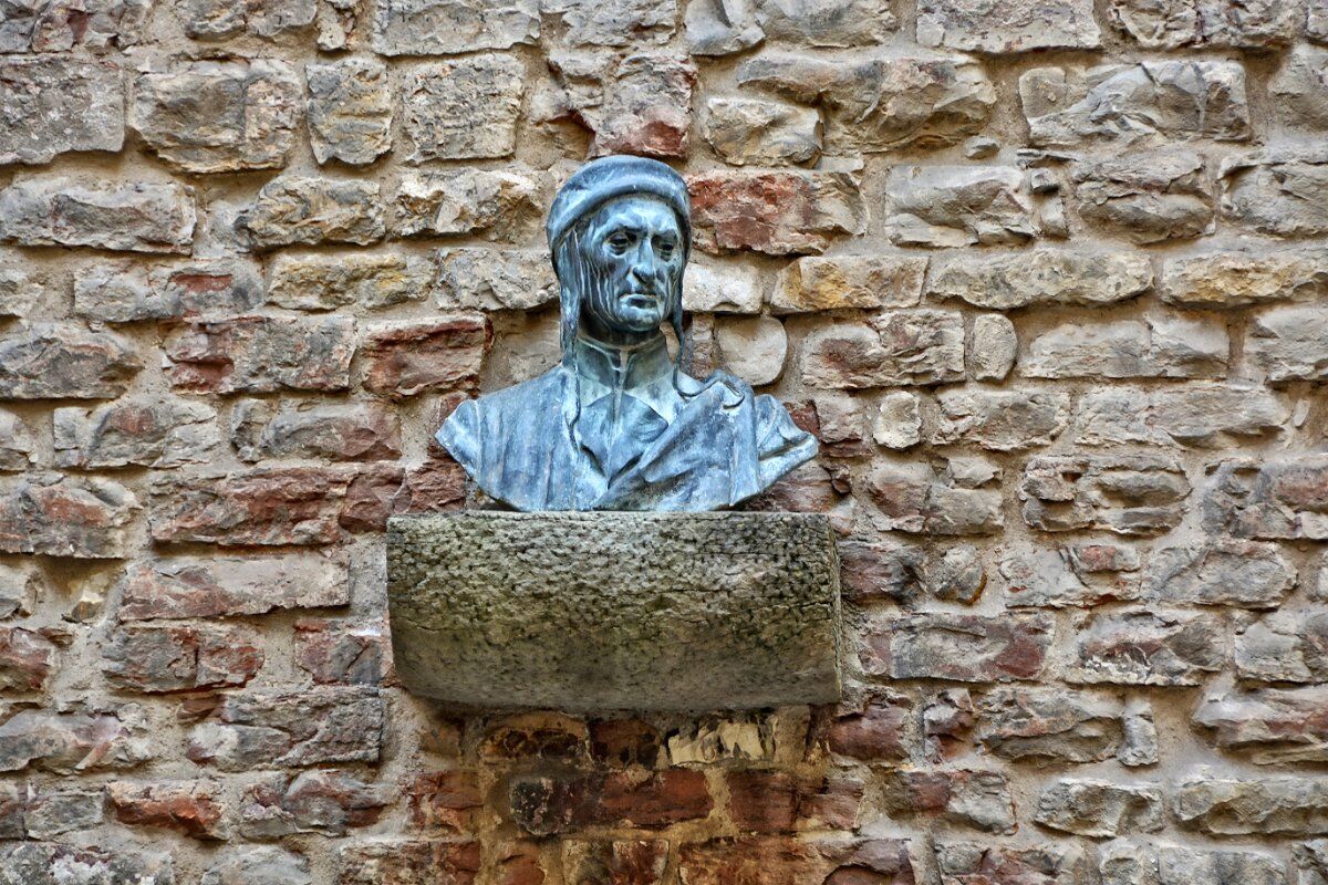 Passeggiata nella Firenze di Dante Alighieri desktop picture