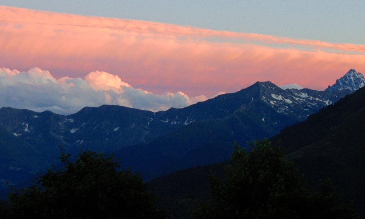 Trekking al tramonto tra i tesori naturalistici della Val Servin desktop picture