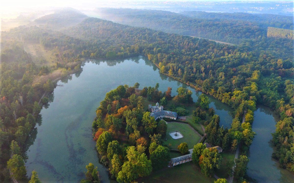 Il Parco La Mandria: Percorso tra Storia e Natura al cospetto del Re - MATTINA desktop picture