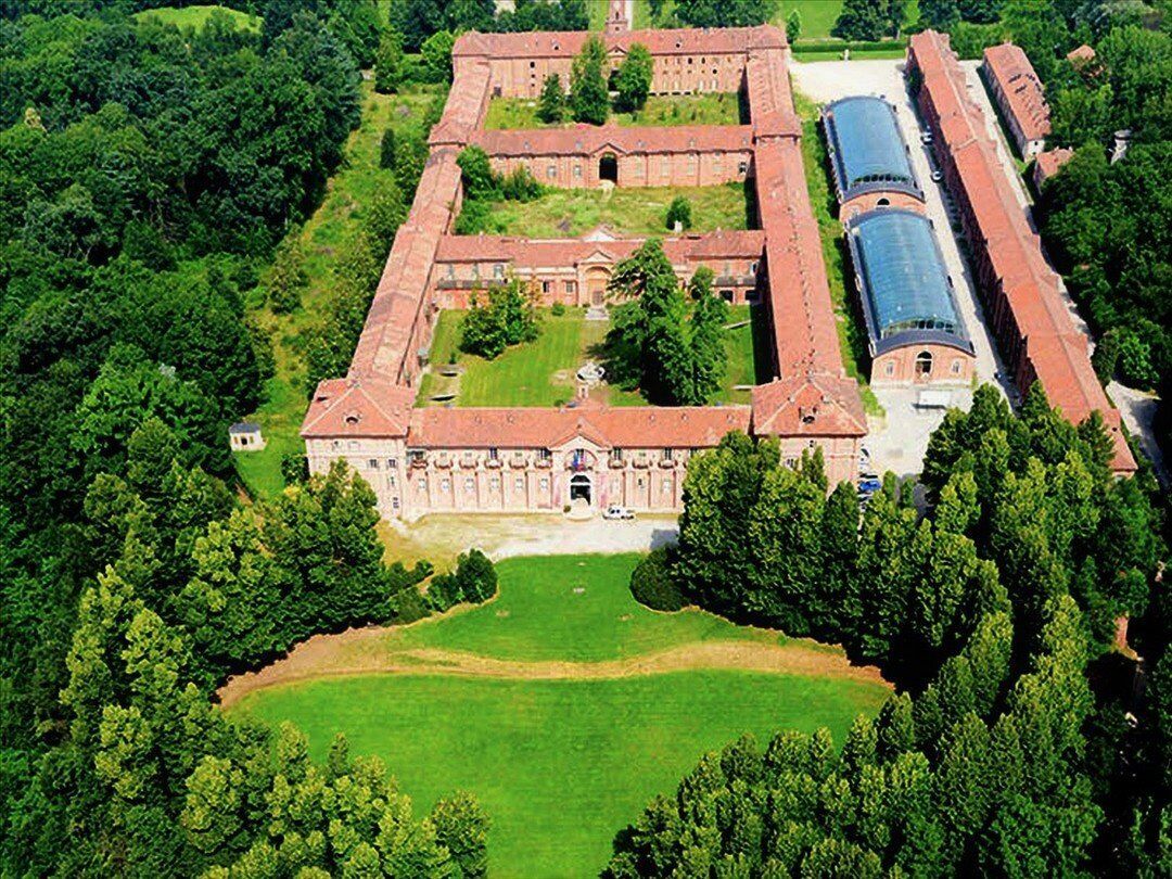 Il Parco La Mandria: Percorso tra Storia e Natura a due passi da Torino desktop picture