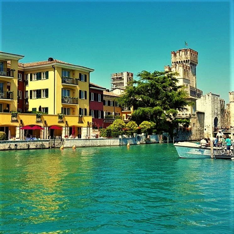 Tour Guidato a Peschiera del Garda, una Fortezza accarezzata dal Lago - MATTINA desktop picture