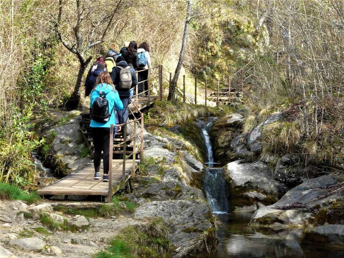 Camminata da Cison di Valmarino alla Via dell’Acqua Camminata da Cison di Valmarino alla Via dell’Acqua desktop picture