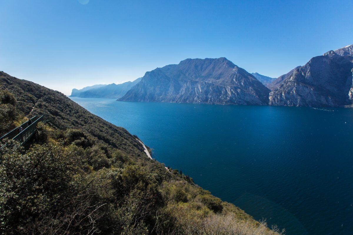 L'affascinante Scalinata Panoramica di Busatte-Tempesta L'affascinante Scalinata Panoramica di Busatte-Tempesta desktop picture