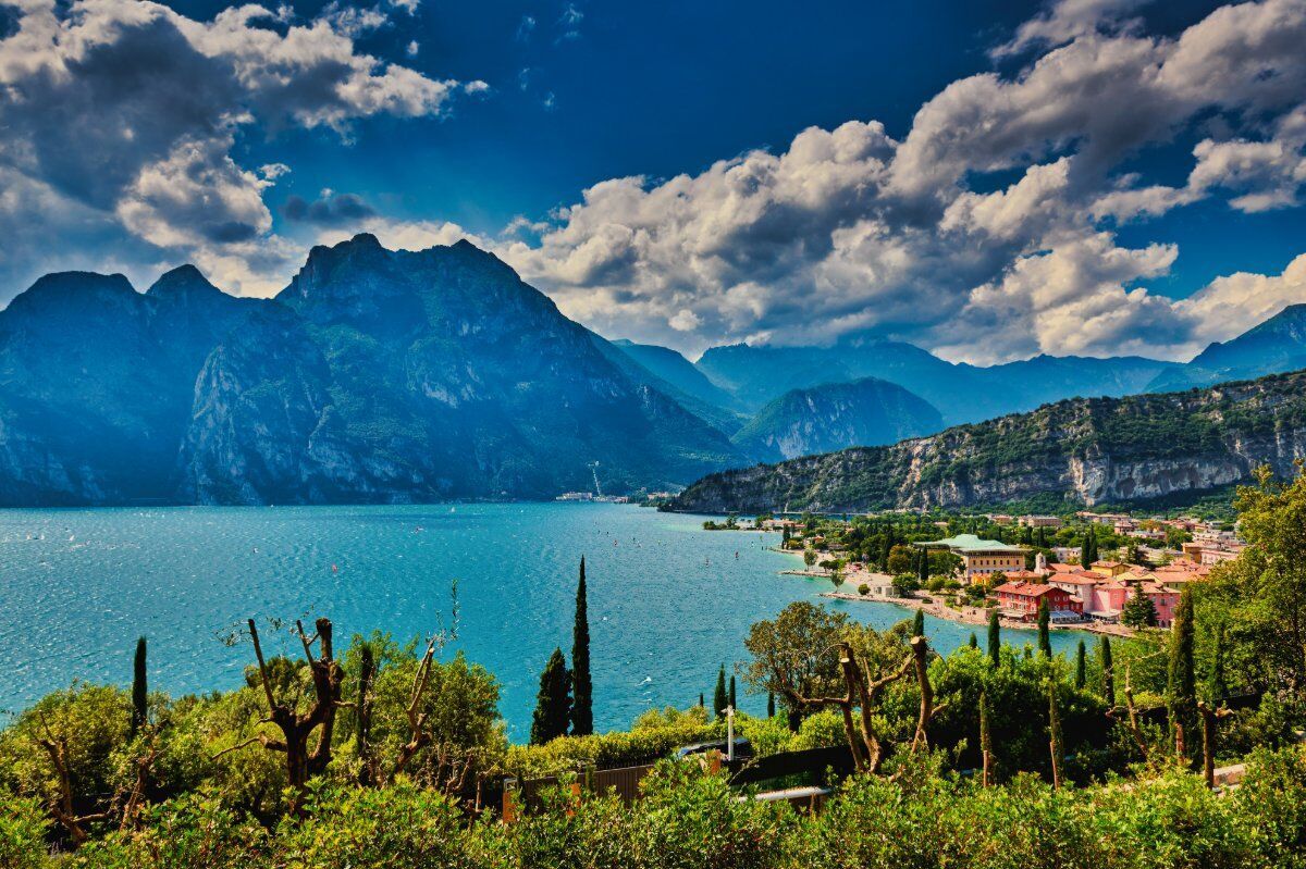 L'affascinante Scalinata Panoramica di Busatte-Tempesta L'affascinante Scalinata Panoramica di Busatte-Tempesta desktop picture