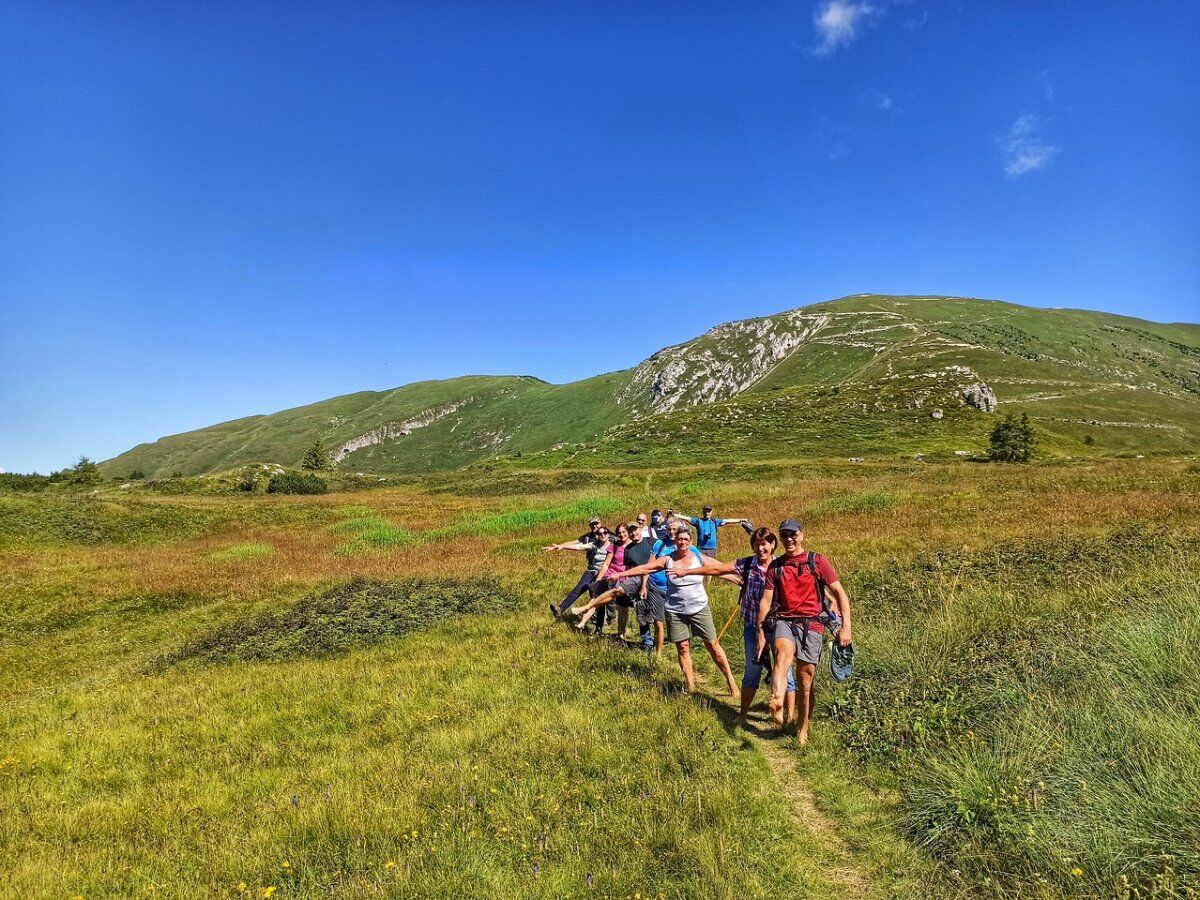 Una Dolce Passeggiata nella Riserva Naturale Bes-Corna Piana desktop picture