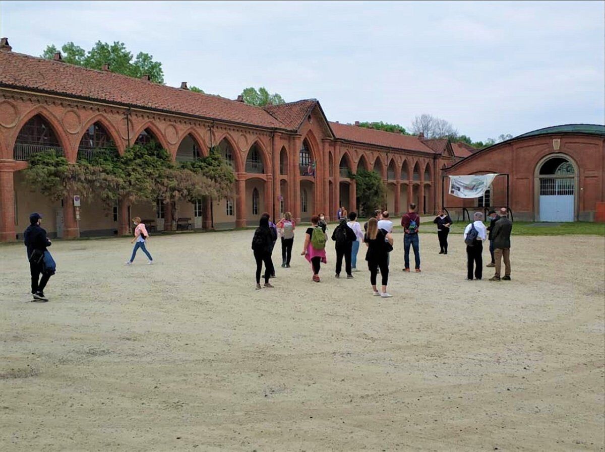 Il Parco la Mandria: Percorso tra Storia e Natura al Cospetto del Re Il Parco la Mandria: Percorso tra Storia e Natura al Cospetto del Re desktop picture