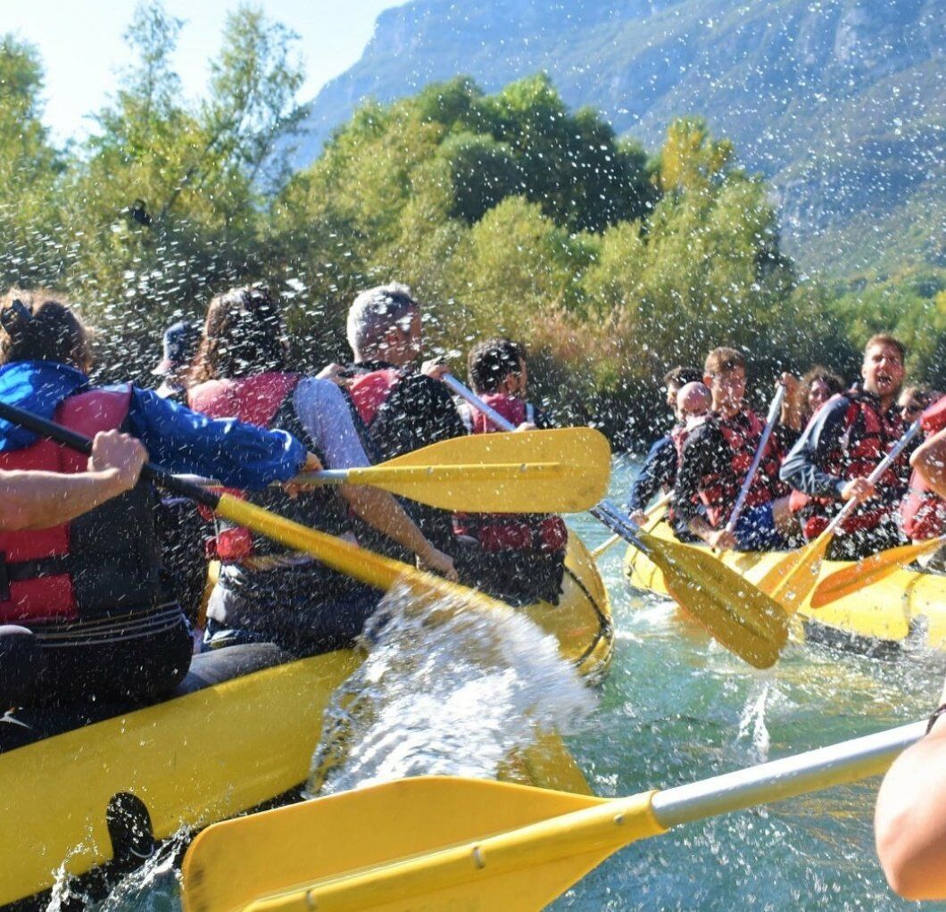 Due Giorni tra la Natura: Visita del Bosco dei Poeti e kayak nelle Acque dell'Adige Due Giorni tra la Natura: Visita del Bosco dei Poeti e kayak nelle Acque dell'Adige desktop picture